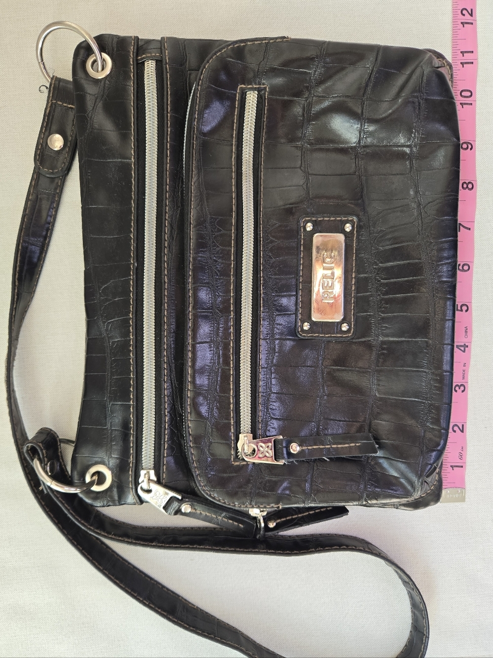 Relic by Fossil | Black Croc-Embossed Triple Zip Crossbody - Picture 3 of 16